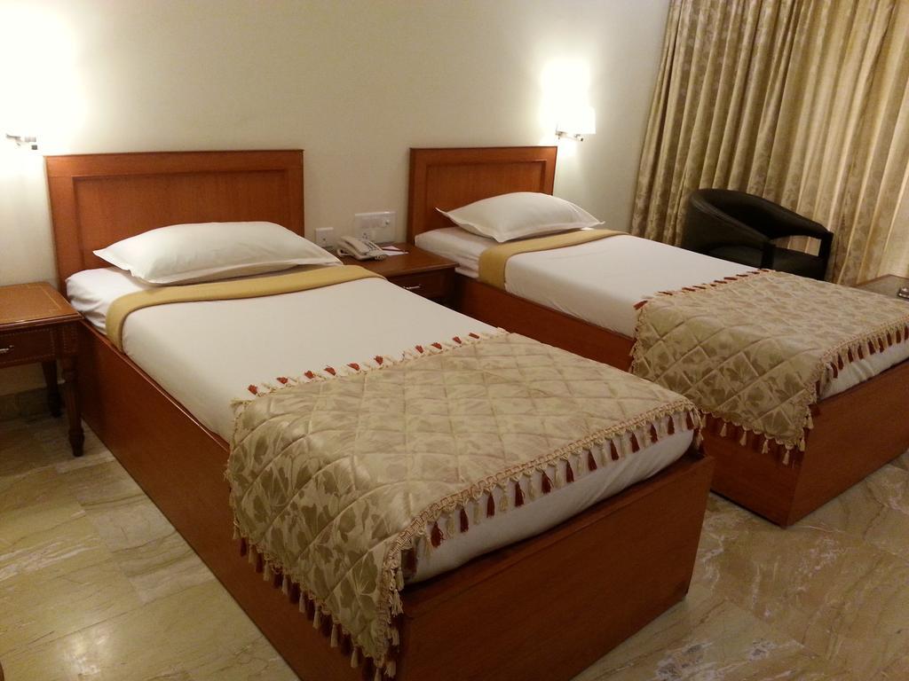 Paramount Inn Sriperumbudur Pokoj fotografie